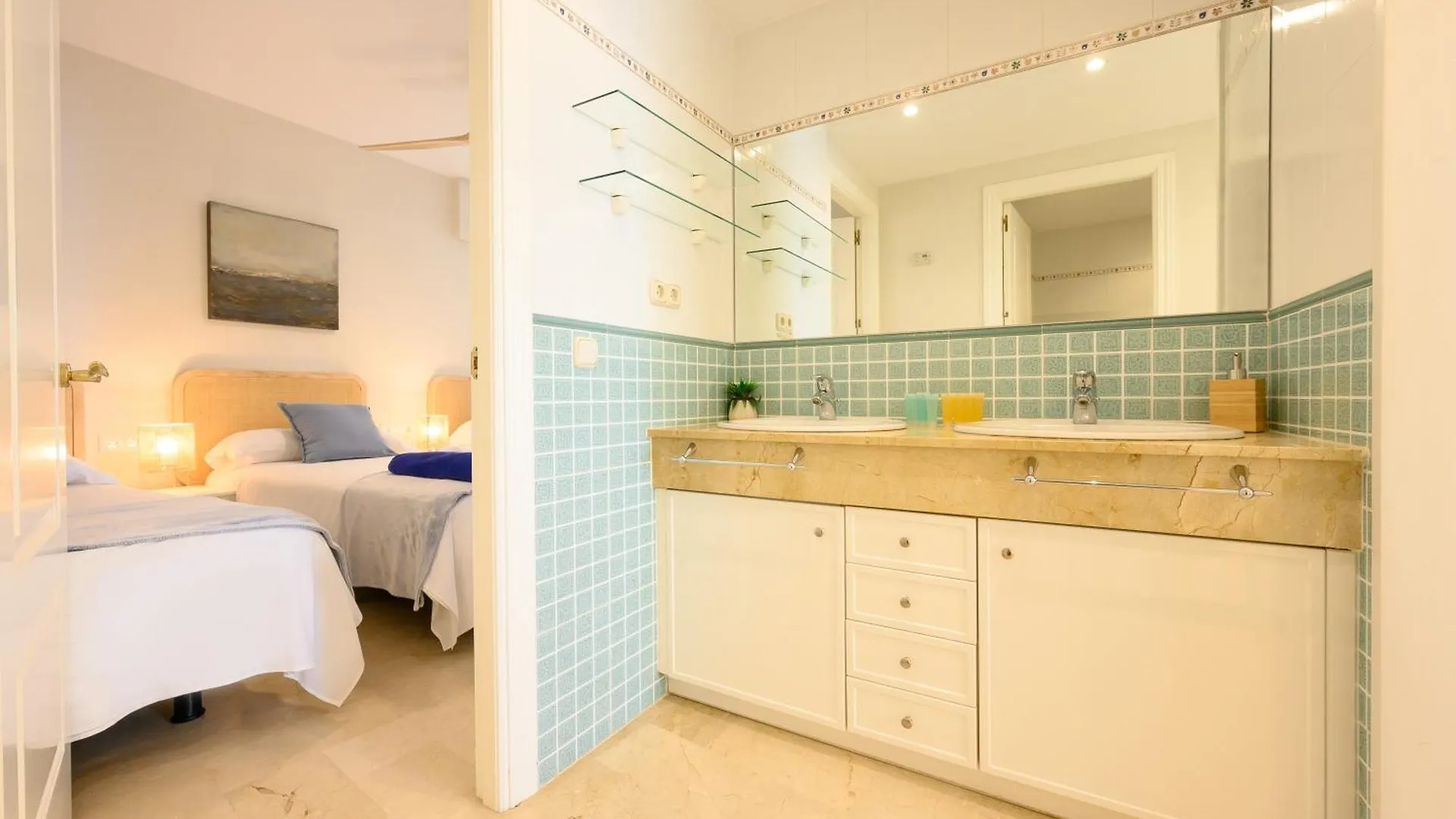 Imperator Sea Views Apartments Marbella
