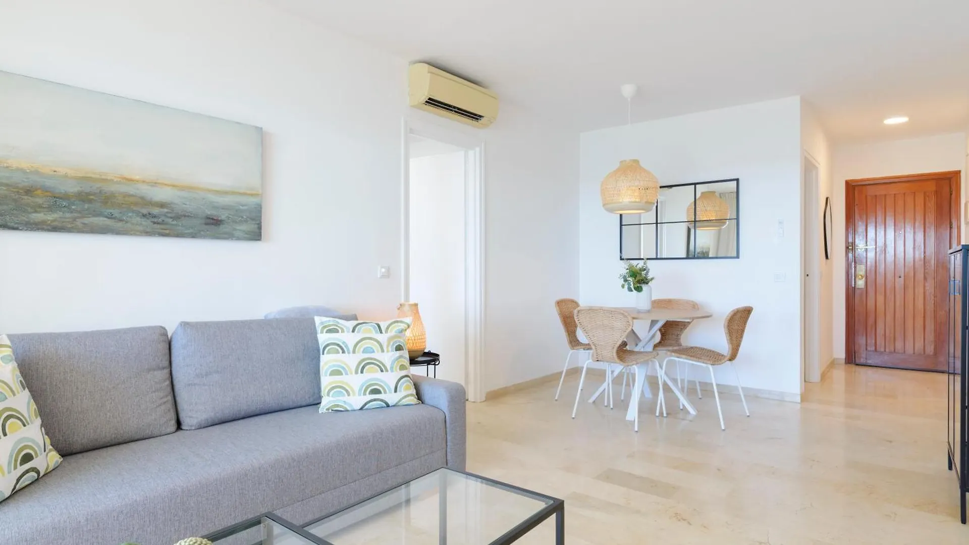 Imperator Sea Views Apartments Marbella