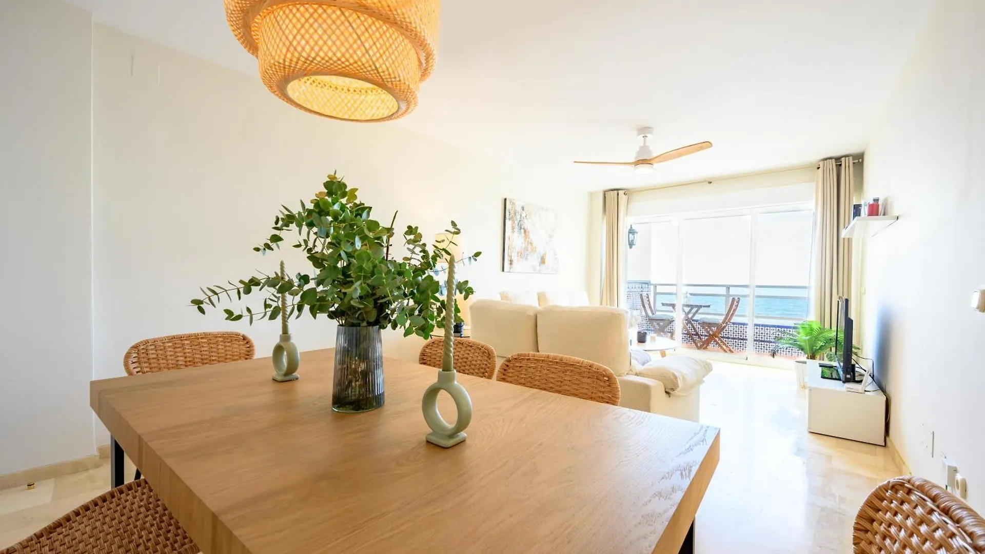 Imperator Sea Views Apartments Marbella