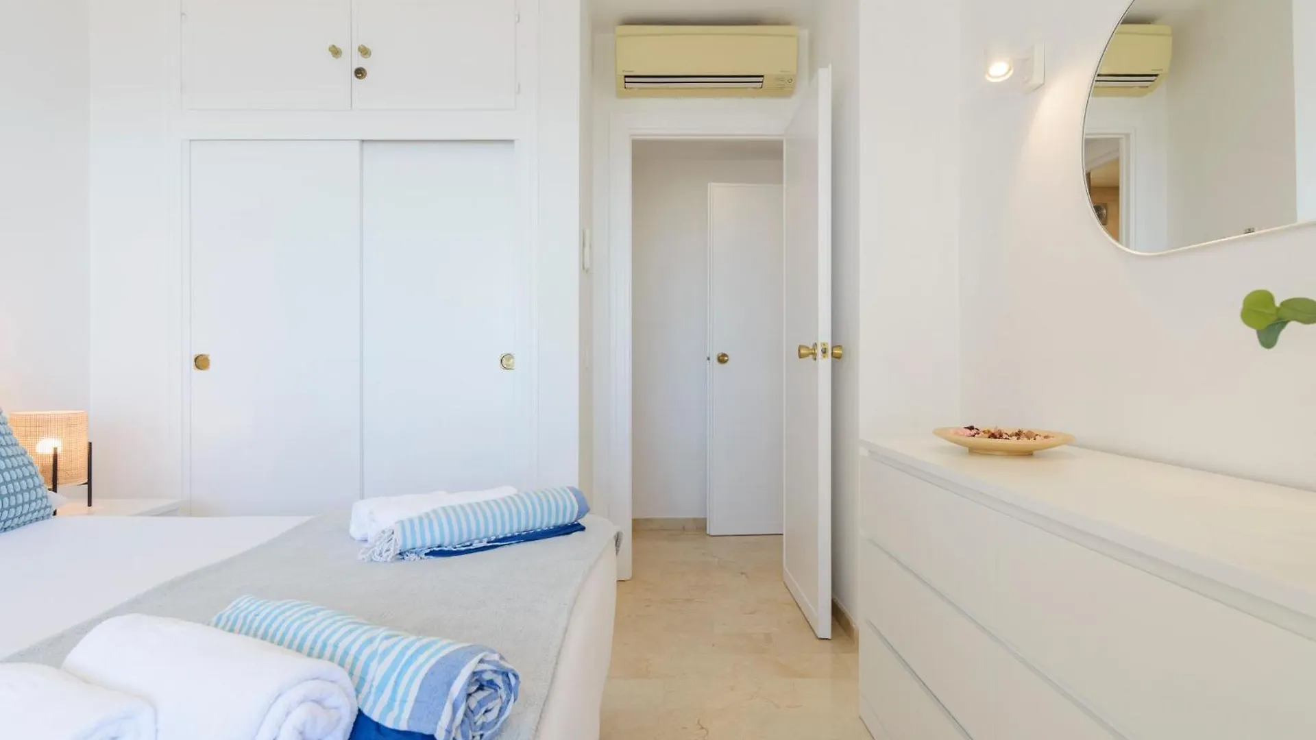 Imperator Sea Views Apartments Marbella